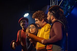 PALCO GIRATÓRIO – ESPETÁCULO MISSÃO MATINÊ com Clowns de Shakespeare (RN)